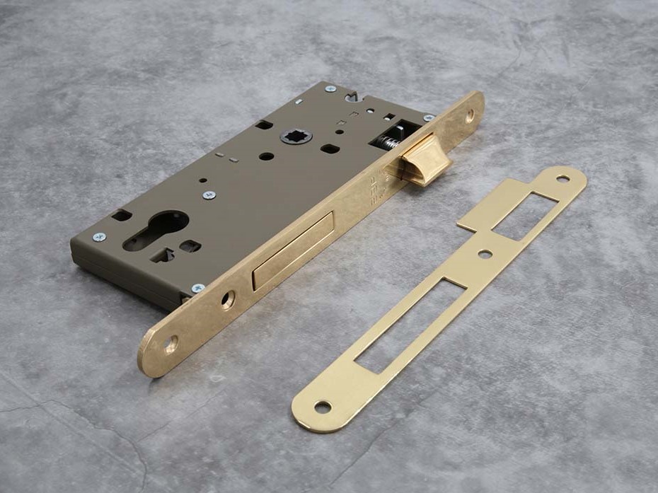 Замок дверной SAB под евро цилиндр T32108550 полированная латунь