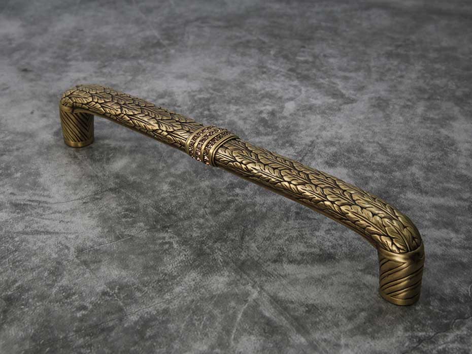 Мебельная ручка-скоба Edgar Berebi 8497 BB матовая бронза