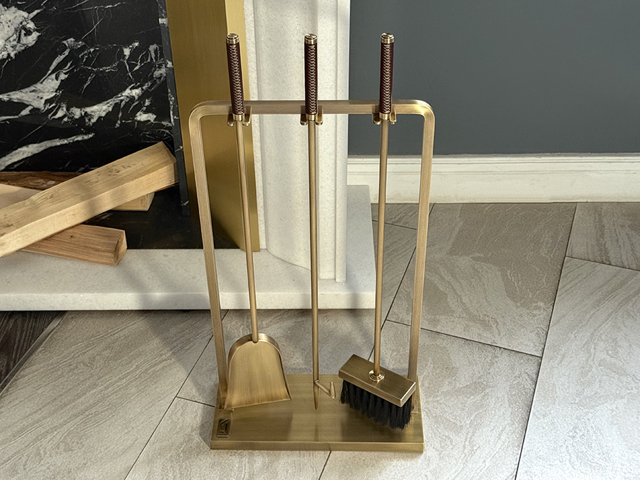 Каминный набор FURNITEK FG-05026 античная латунь