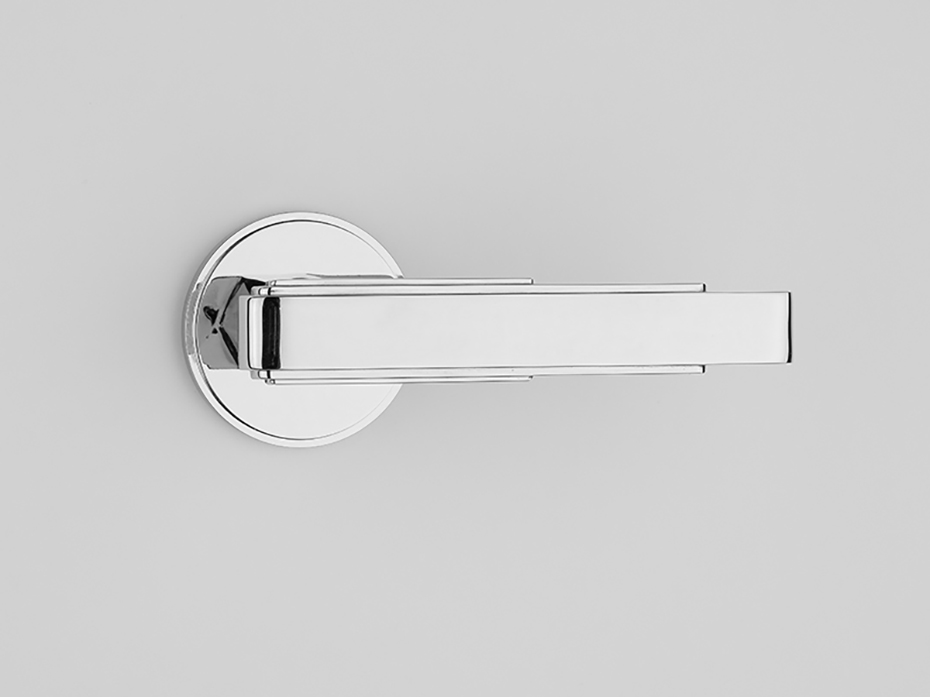 Дверная ручка на круглой розетке Frank Allart 77327842 полированный хром