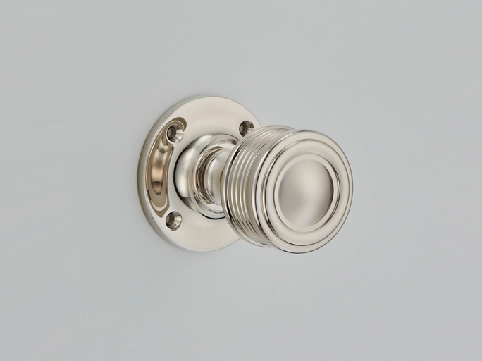 Дверная ручка-кноб на розетке Croft Hawkstone 201 полированный никель